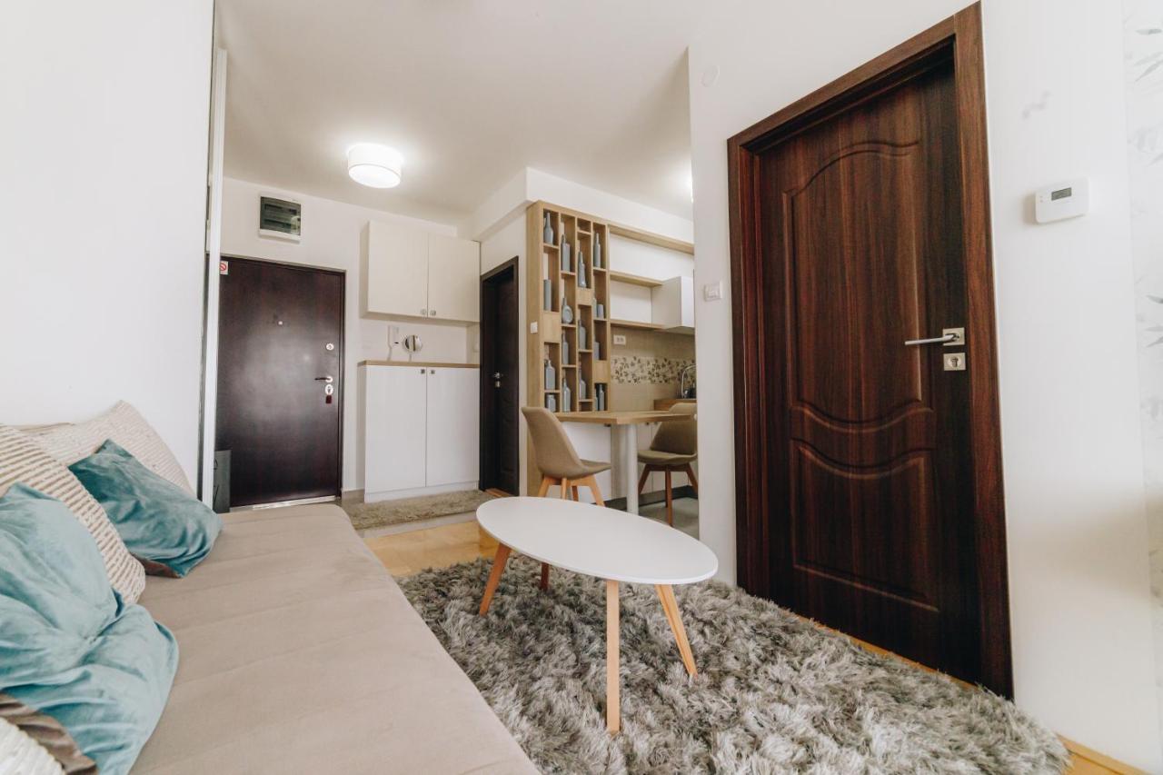 Urban Lux Apartmani Kragujevac Exterior foto